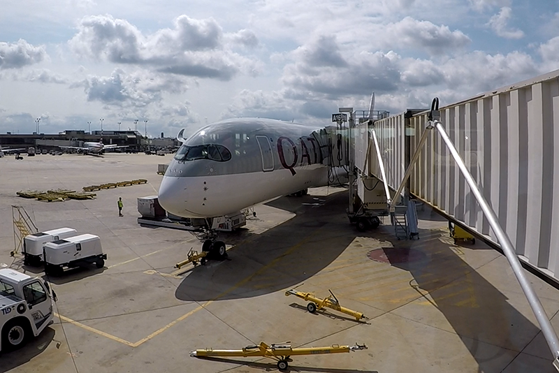 Qatar PHL DOH Airplane
