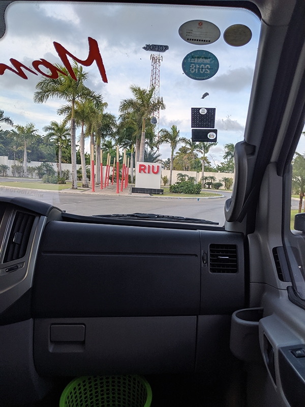 RIU Palace Campus Entrance