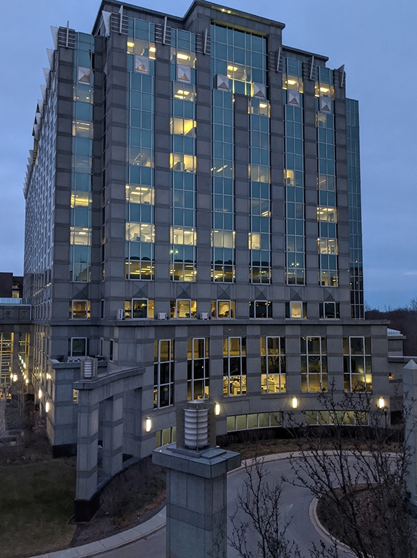 Hampton Inn & Suites View One Ohare Center